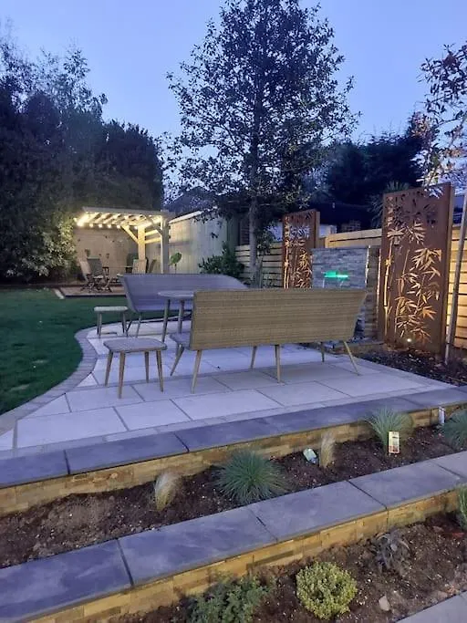 Holiday home Beach House, With Bbq Lodge And Hot Tub! Bournemouth