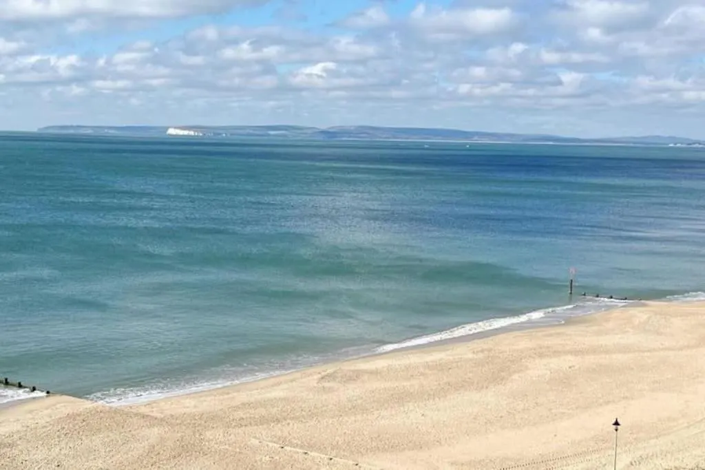 Holiday home Beach House, With Bbq Lodge And Hot Tub! Bournemouth